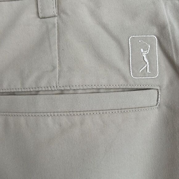 PGA Golf Tour Men’s size 36 tan beige golf shorts - Picture 8 of 12